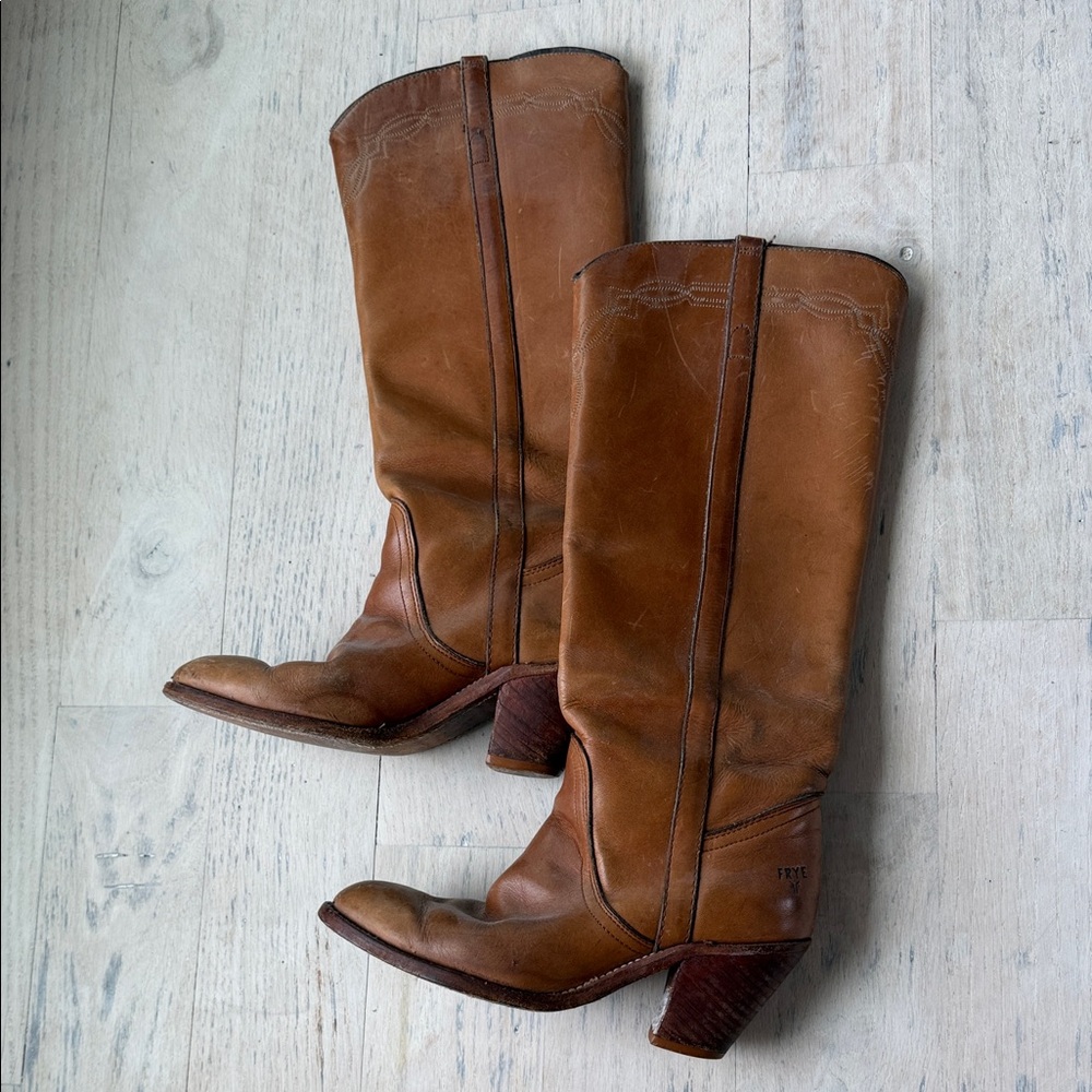 Frye Tan Leather Heeled Boots - Picture 4 of 11